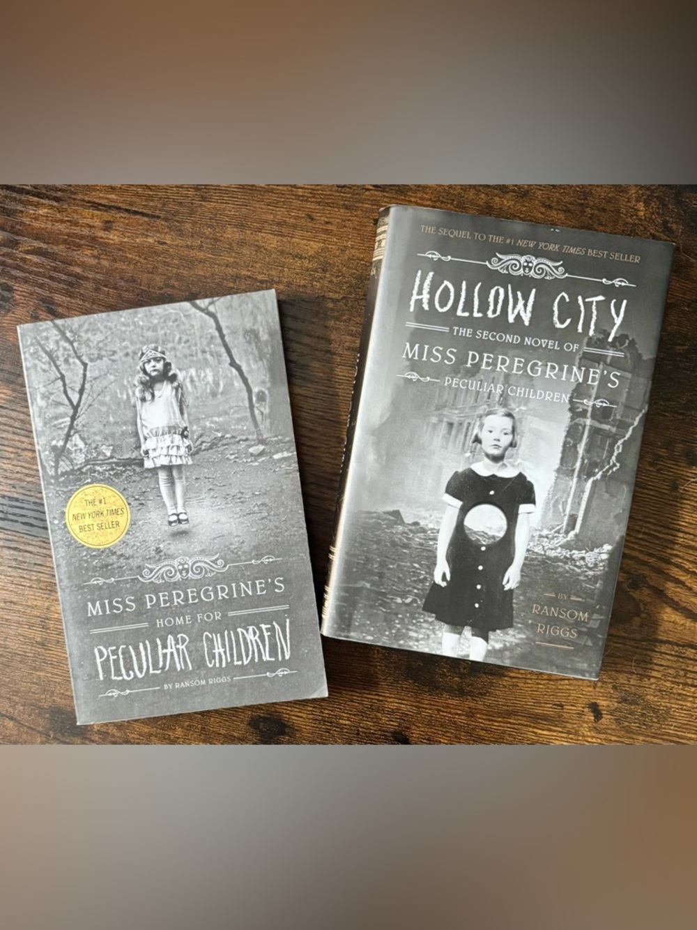 Ransom Riggs Set — Miss Peregrine & Hollow City in Black